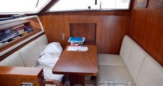 Akhir 16.50builder: Cantieri di Pisa
