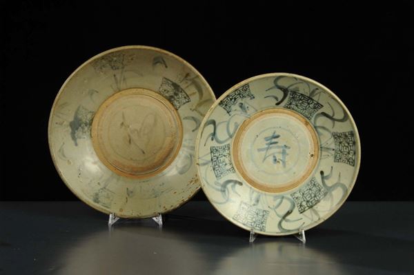 Due piatti in porcellana, Cina inizio XX secolo