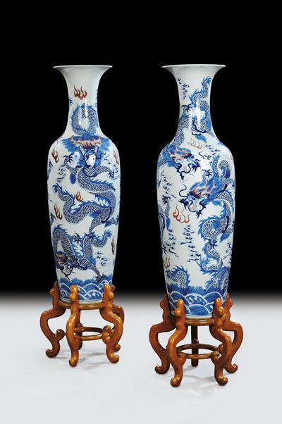Coppia di Vasi in Porcellana, Cina XX Secolo