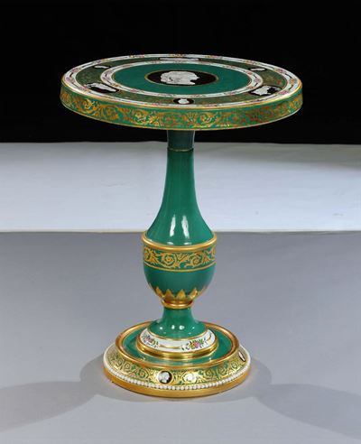 Tavolino Circolare in Ceramica Policroma, XIX Secolo