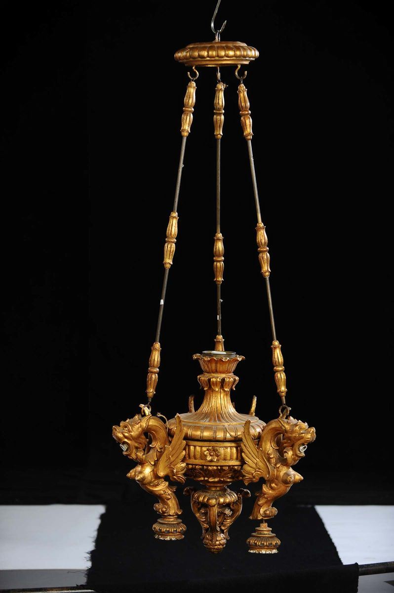 Lanterna in legno intagliato e dorato, XX secolo  - Asta Asta OnLine 05-2012 - Cambi Casa d'Aste