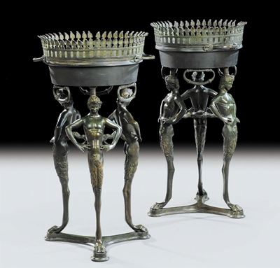 Coppia di Fioriere in Metallo e Bronzo a Patina Verde, XIX Secolo