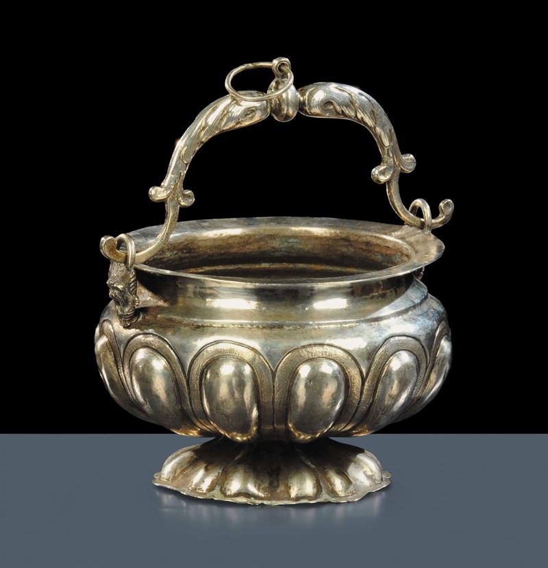 Secchiello in argento con corpo baccellato, Perugia XVII-XVIII secolo  - Asta Antiquariato, Argenti e Dipinti Antichi - Cambi Casa d'Aste
