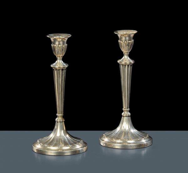 Coppia di candelieri in argento, Firenze XIX secolo