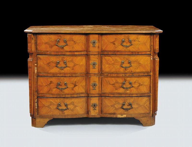 Com˜ Luigi XIV a tre cassetti lastronato in ulivo, Piemonte XVIII secolo  - Asta Antiquariato, Argenti e Dipinti Antichi - Cambi Casa d'Aste