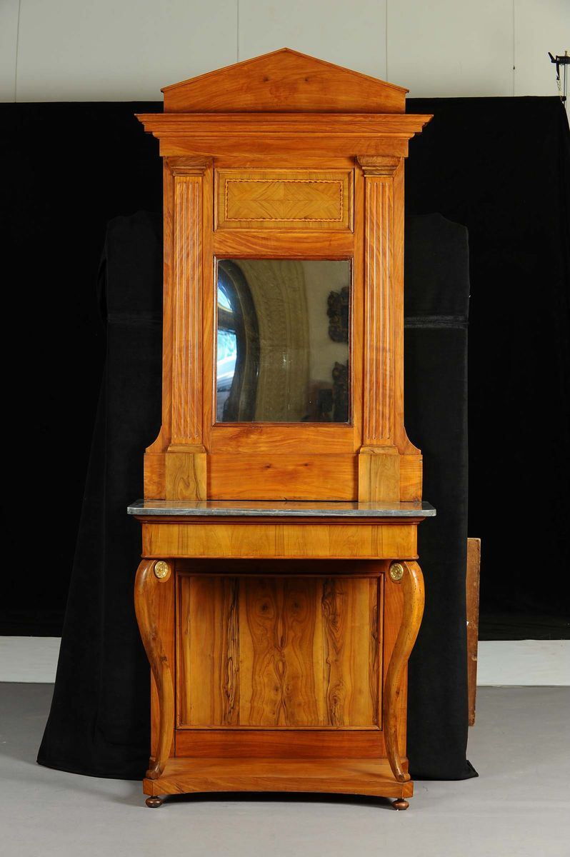 Consolle in ciliegio con specchiera, XIX secolo  - Asta Antiquariato, Argenti e Dipinti Antichi - Cambi Casa d'Aste