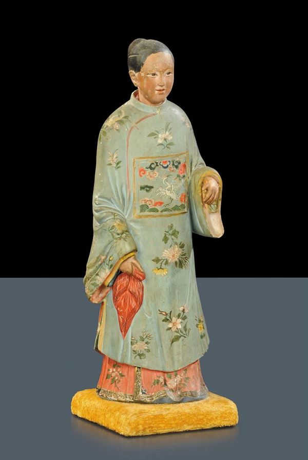 Scultura in terracotta raffigurante la moglie di un dignitario cinese con abito dipinto in policromia a motivi floreali, con testa snodata, Chinese Export Art, ultimo quarto  XVIII secolo