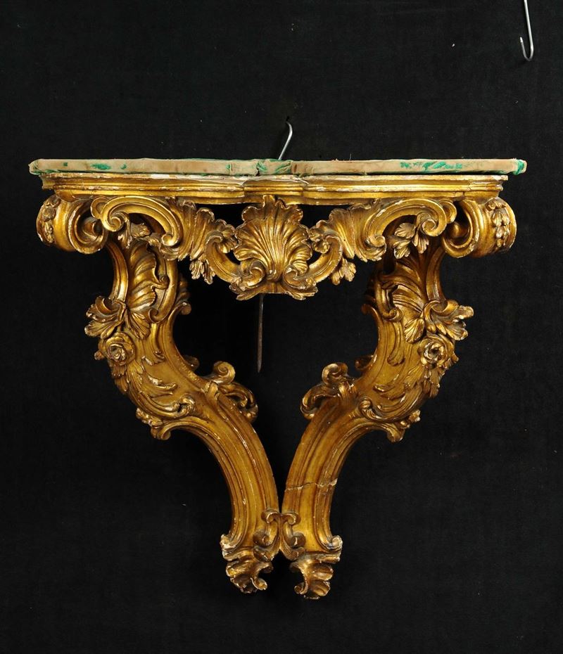 Console ad angolo in stile Luigi XV in legno intagliato e dorato, XIX secolo  - Asta Antiquariato, Argenti e Dipinti Antichi - Cambi Casa d'Aste