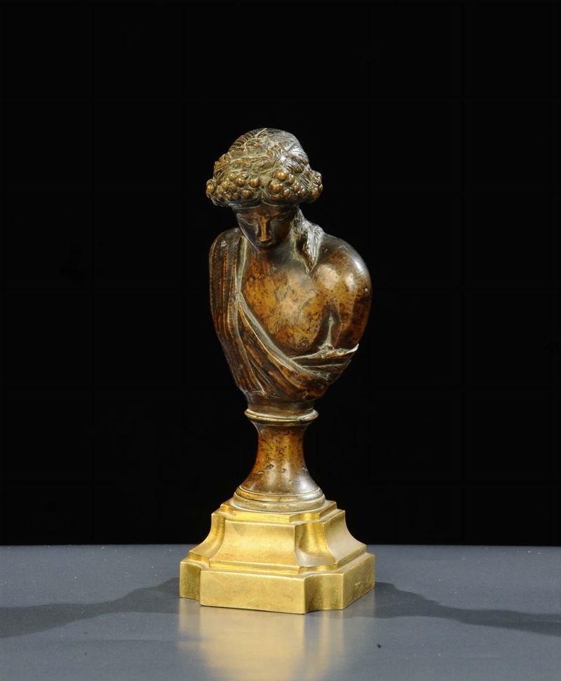 Piccolo busto in bronzo, XIX secolo  - Auction Antiquariato, Argenti e Dipinti Antichi - Cambi Casa d'Aste