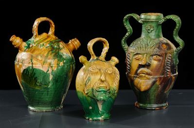 Tre Grandi Brocche di Forma Antropomorfa in Terracotta Seminaria, Fine XIX Inizio XX Secolo