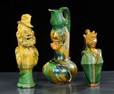 Una Grande Brocca e Due Figure di Forma Antropomorfa in Terracotta Seminaria, Fine XIX Inizio XX ...