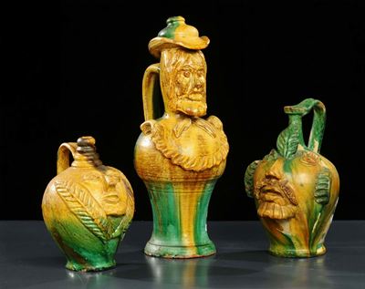 Due Brocche e una Figura Antropomorfa in Terracotta Seminaria, Fine XIX Inizio XX Secolo