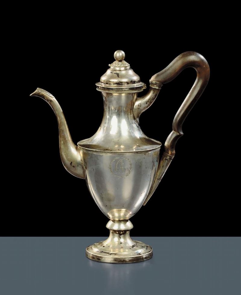 Caffettiera Neoclassica con manico in legno, Firenze XVIII-XIX secolo  - Asta Antiquariato, Argenti e Dipinti Antichi - Cambi Casa d'Aste