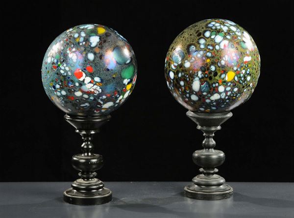 Coppia di sfere decorate a Murrine