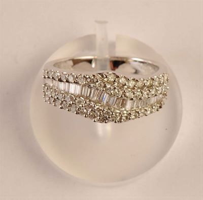 Anello con Diamanti