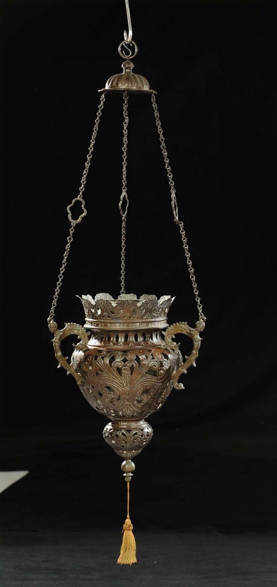 Lampada votiva in rame inciso e traforato