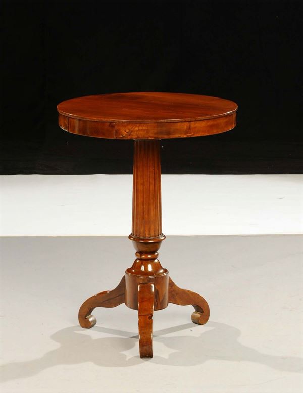 Tavolino circolare lastronato, XIX secolo