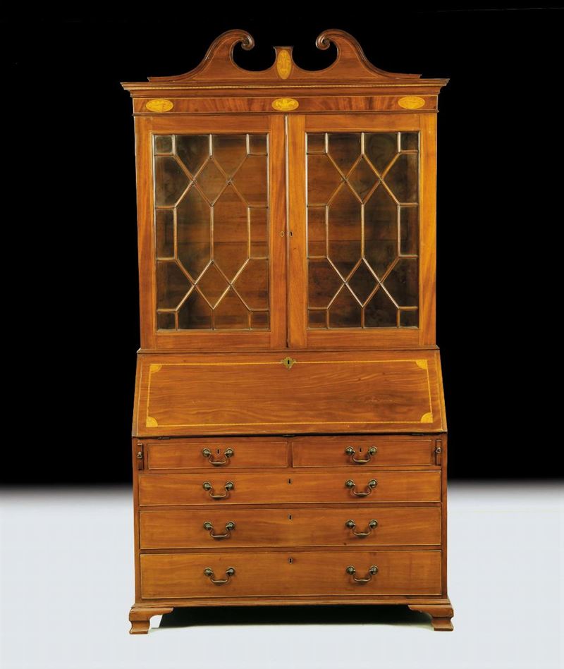 Bureau-cabinet Giorgio III in mogano, Inghilterra XIX secolo  - Asta Antiquariato, Argenti e Dipinti Antichi - Cambi Casa d'Aste