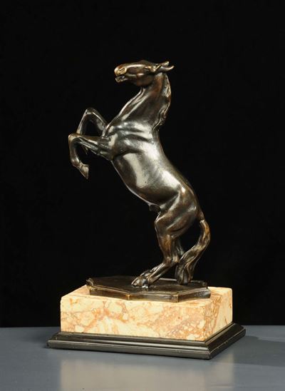 Scultura in Bronzo Raffigurante Cavallo Rampante