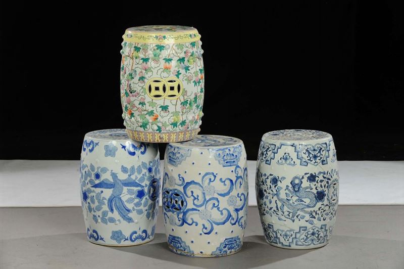 Quattro sgabelli in porcellana, Cina XX secolo  - Asta Arte Orientale - Cambi Casa d'Aste