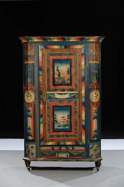 Armadio in Legno Laccato in Policromia. Arte Tirolese, XIX Secolo