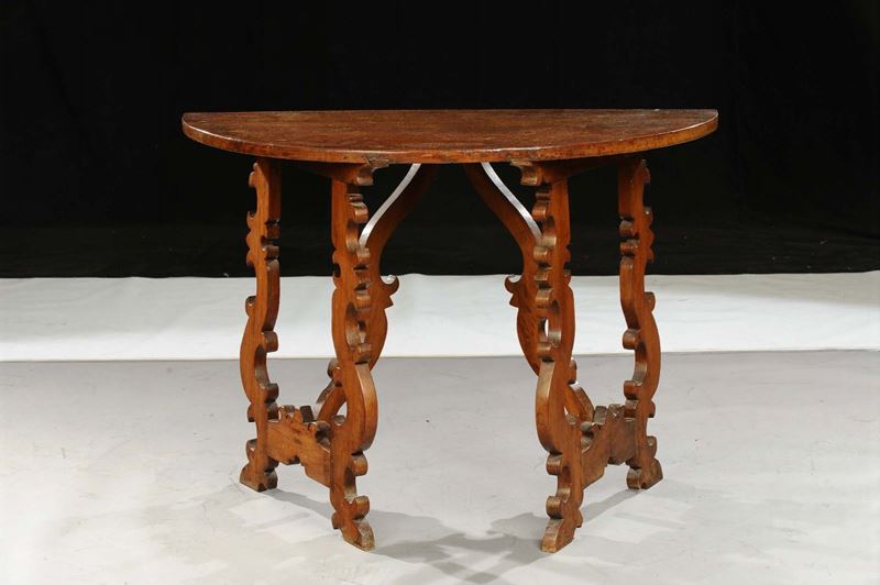 Mezzo tavolo fratino in noce, XIX secolo  - Asta Antiquariato, Argenti e Dipinti Antichi - Cambi Casa d'Aste