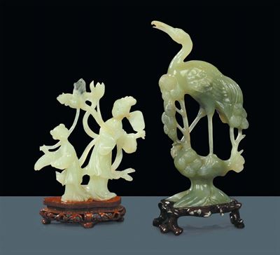 Due Gruppi in Giada Raffiguranti Figure Femminili ed Uccello, Cina XX Secolo