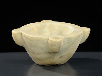 Piccolo Mortaio in Marmo Bianco
