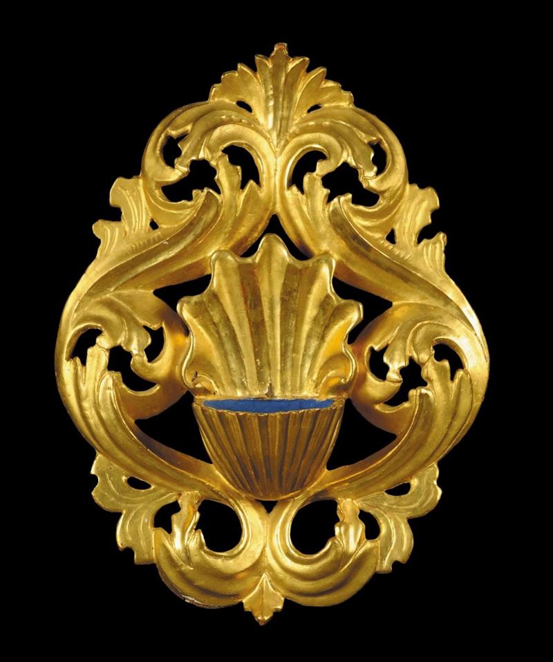 Acquasantiera in legno intagliato e dorato, Roma XVIII secolo  - Auction Antiquariato, Argenti e Dipinti Antichi - Cambi Casa d'Aste