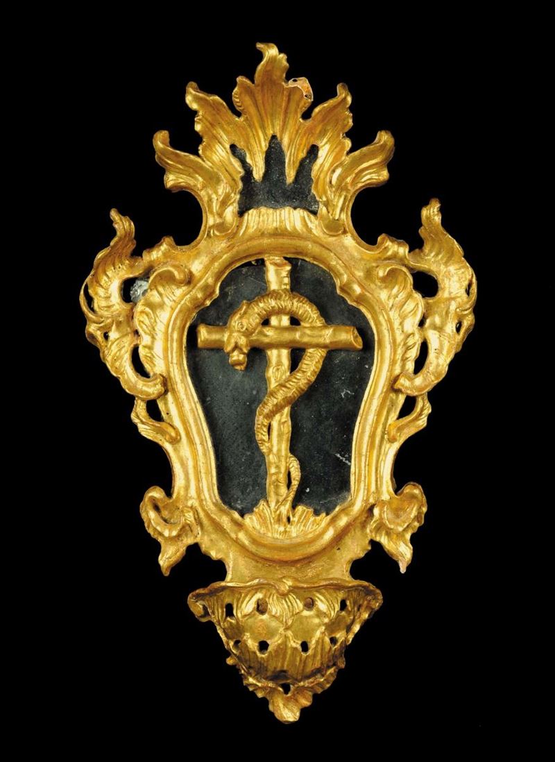 Acquasantiera in legno intagliato e dorato, Roma XVIII secolo  - Asta Antiquariato, Argenti e Dipinti Antichi - Cambi Casa d'Aste