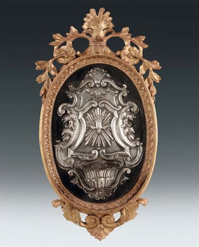 Acquasantiera in Argento Sbalzato a Motivo Floreale e Volute, Argentiere Giovanni Felice Sanini (...