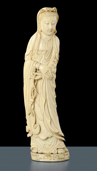 Guanyin in Avorio Scolpito, Cina XIX Secolo