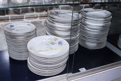 Servizio di Piatti in Porcellana Bianca