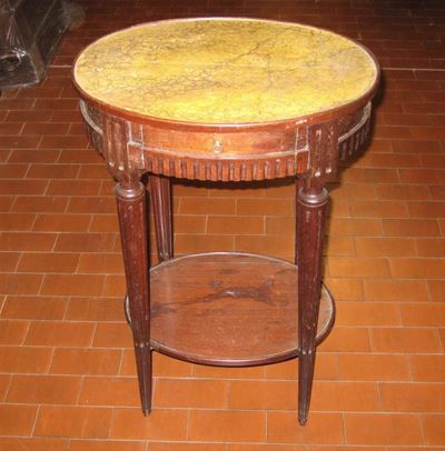 Tavolino Ovale in Stile Luigi XVI