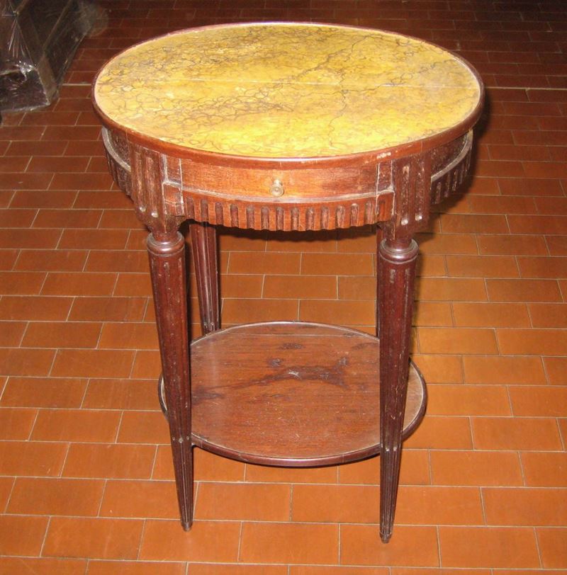 Tavolino ovale in stile Luigi XVI  - Auction OnLine Auction 03-2012 - Cambi Casa d'Aste