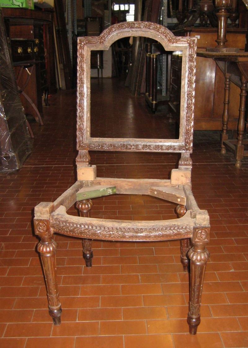 Sedia Luigi XVI in noce  - Asta Asta OnLine 03-2012 - Cambi Casa d'Aste