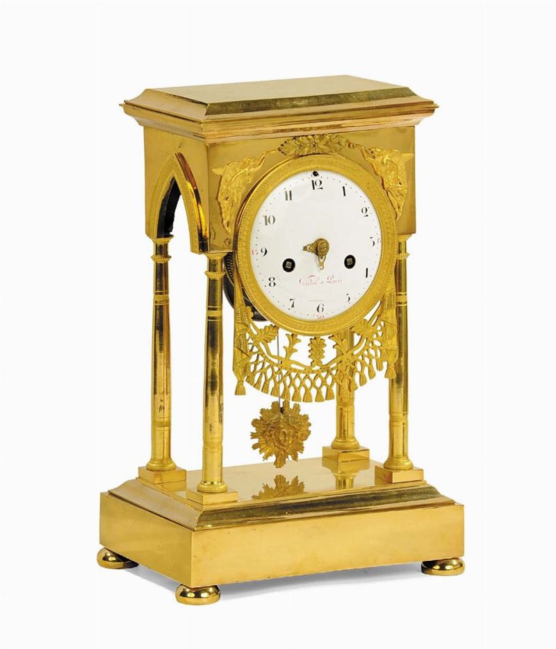 Bella pendola in bronzo dorato, Francia inizi XIX secolo  - Auction Pendulum and Decorative Clocks - Cambi Casa d'Aste