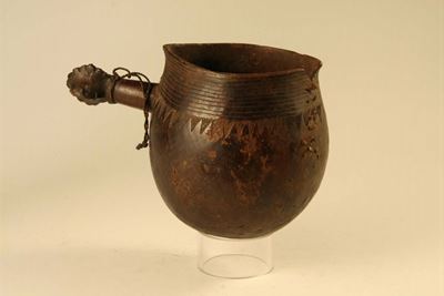 Ciotola con Manico, Area Luba (repubblica Domocratica del Congo)