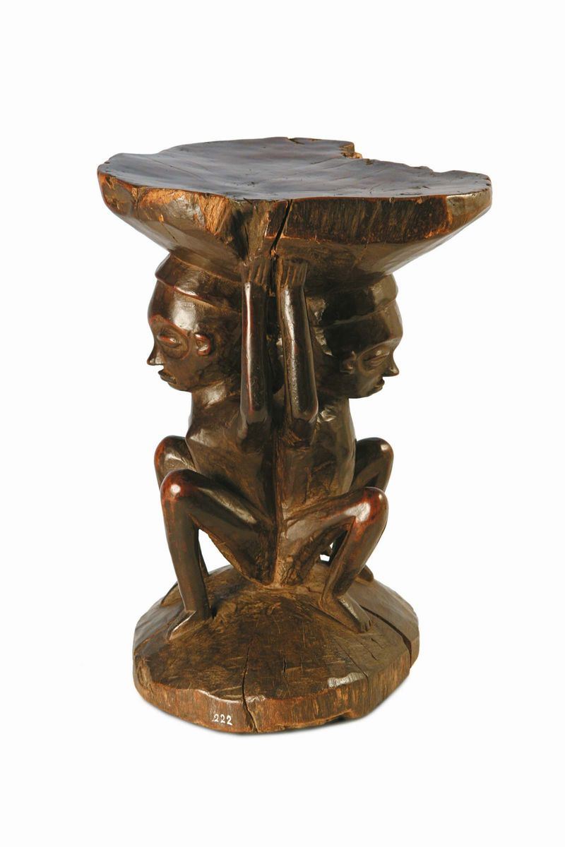 Sgabello a cariatidi, Pende (Repubblica Democratica del Congo)  - Auction African Art - Cambi Casa d'Aste
