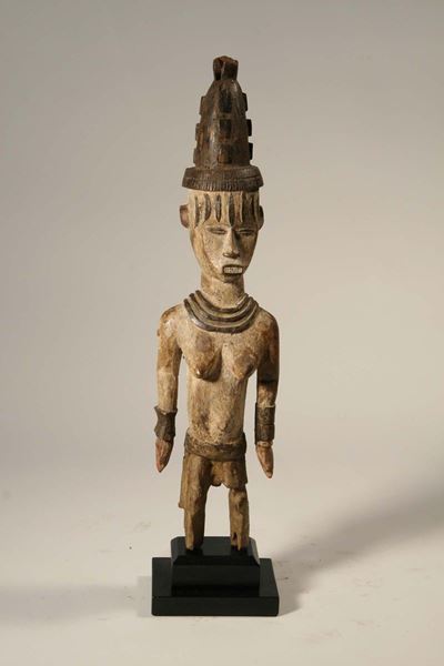 Figura Femminile, Urhobo (nigeria)