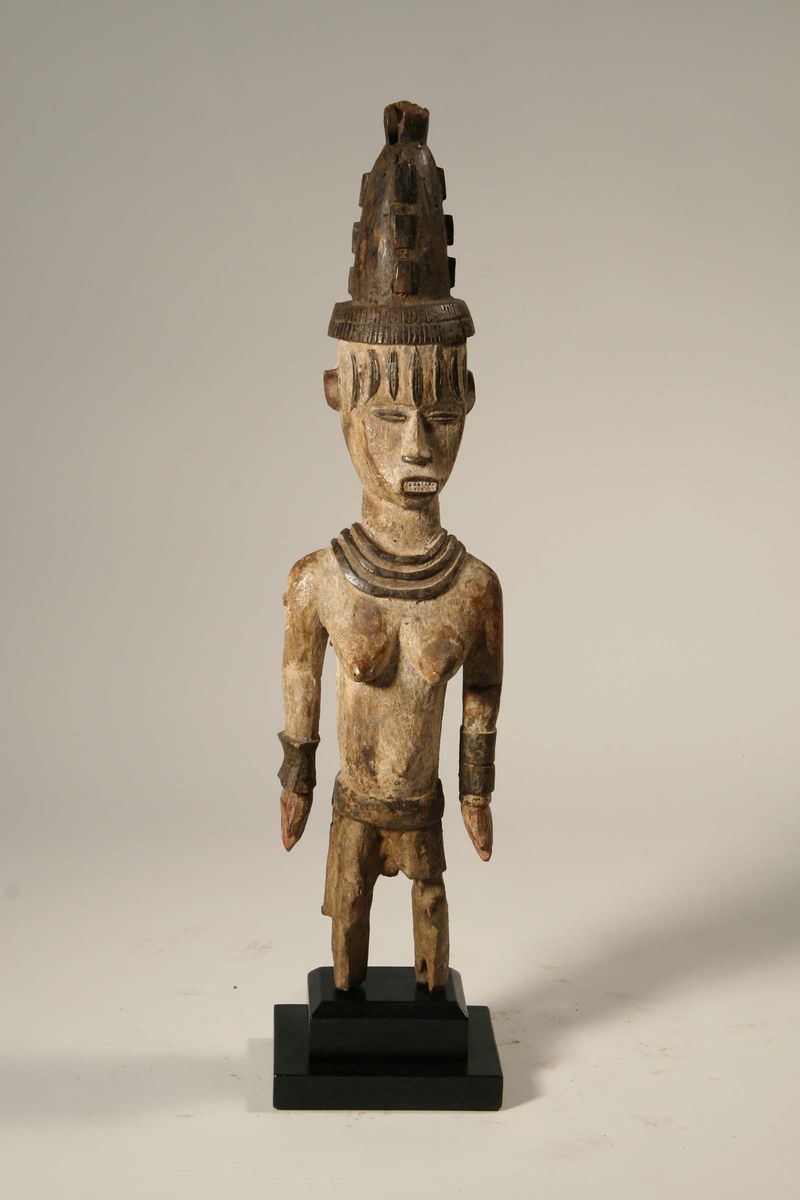 Figura femminile, Urhobo (Nigeria)  - Asta Arte Africana - Cambi Casa d'Aste