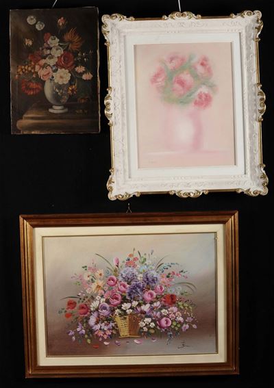 Lotto di Tre Dipinti Diversi Raffiguranti Nature Morte