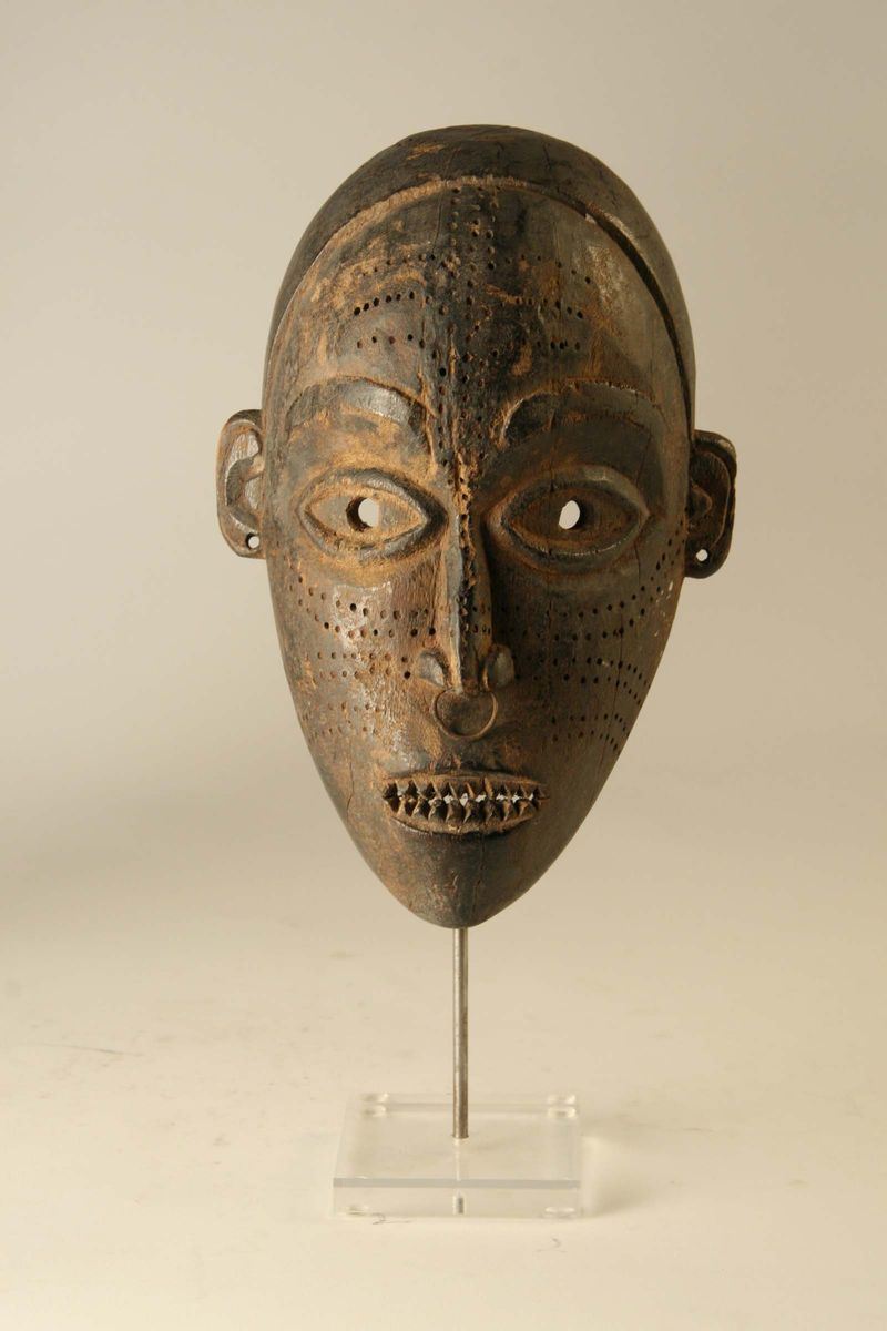 Maschera, Mongo (Repubblica Democratica del Congo)  - Auction African Art - Cambi Casa d'Aste
