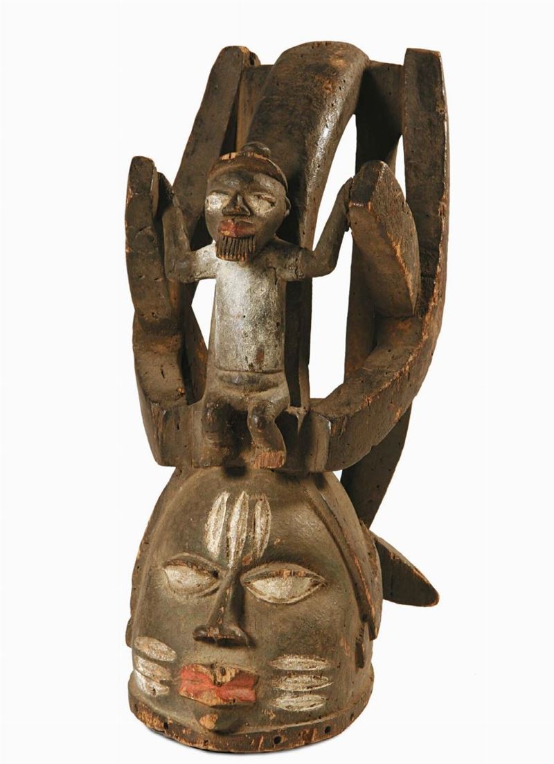 Maschera per il culto Gelede, Yoruba (Nigeria)  - Asta Arte Africana - Cambi Casa d'Aste