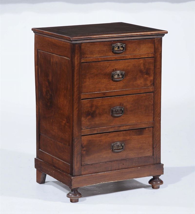 Una sedia e comodino a quattro cassetti  - Auction Antiques and Old Masters - Cambi Casa d'Aste