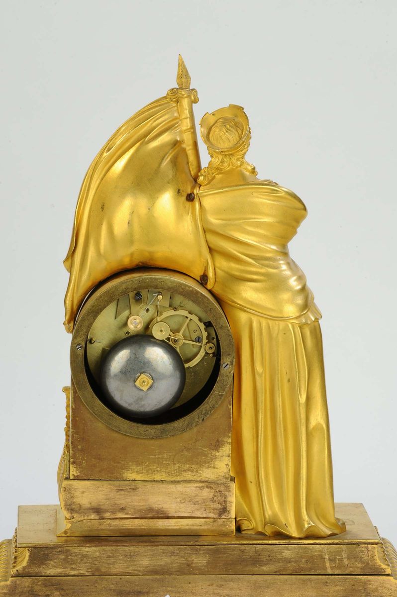 Pendola Carlo X in Bronzo Dorato Raffigurante la Personificazione Dell’italia, Francia XIX Secolo