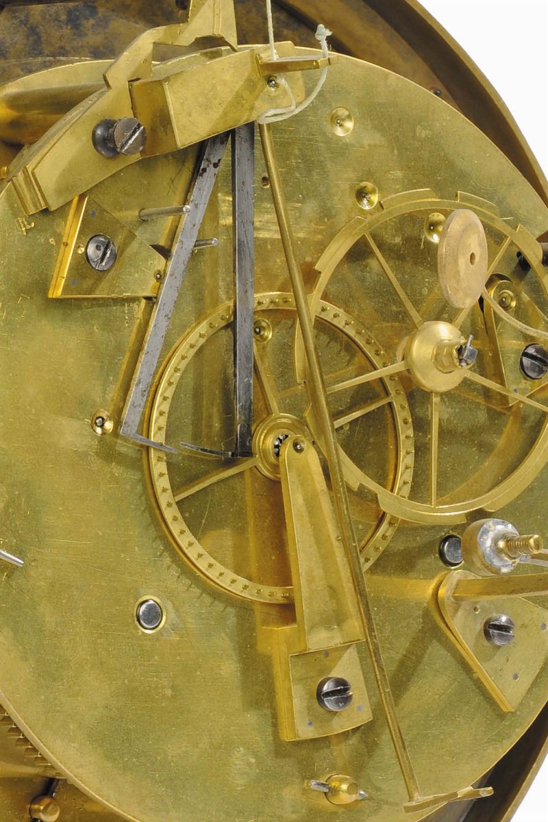 Orologio Luigi XVI in Bronzo Dorato e Patinato che Raffigura Bacco Bambino con Satiri Portantini ...