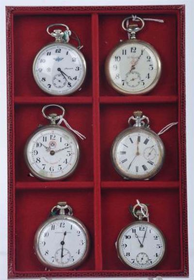 Sei Orologi da Tasca in Metallo