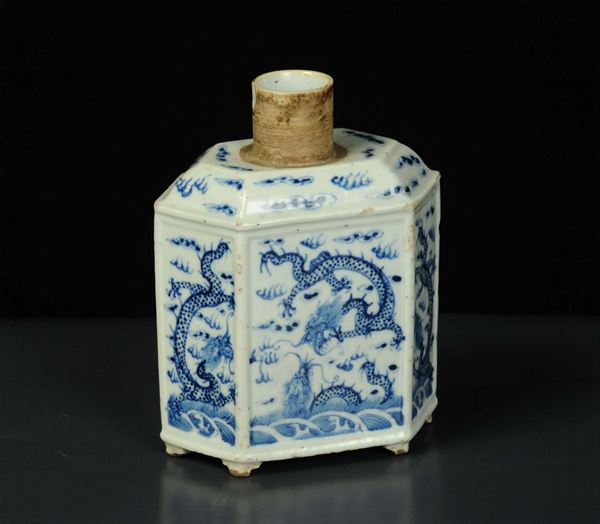 Fiasca in porcellana, Cina XX secolo