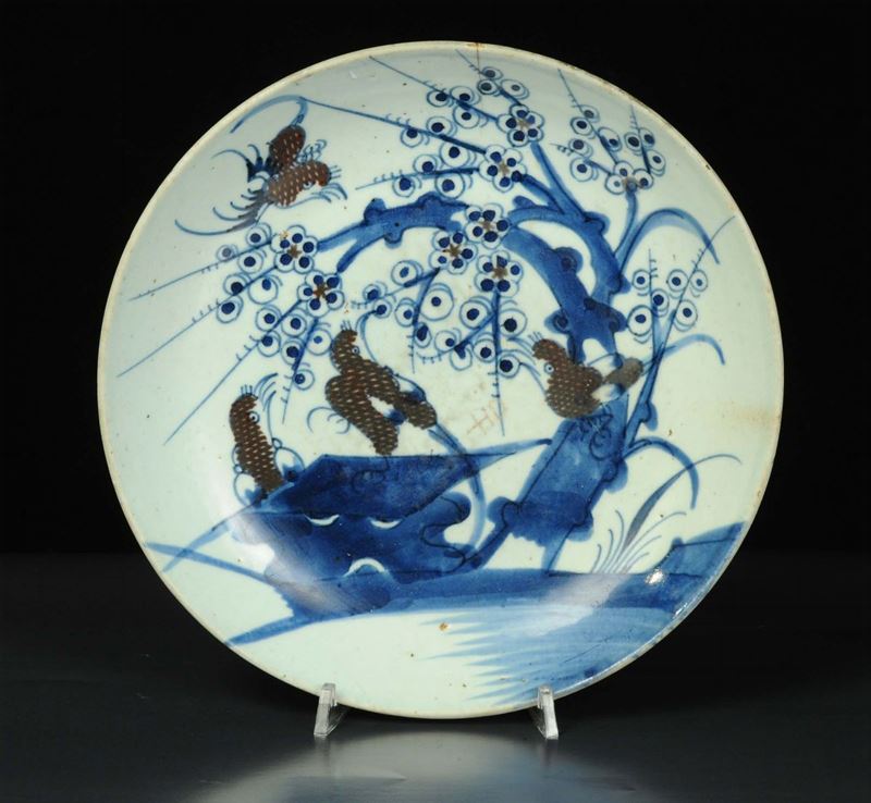 Piatto da parata in porcellana, Cina XIX secolo  - Asta Asta OnLine 03-2012 - Cambi Casa d'Aste